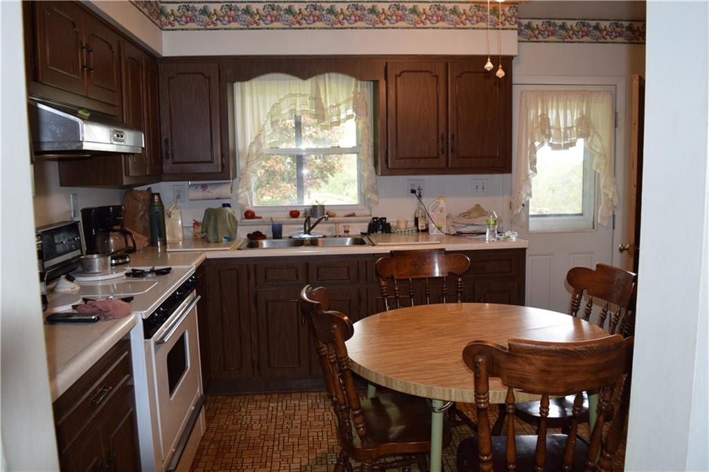 389 Mingo Church Road Finleyville, PA 15332 - Photo 10 of 22 Gallery Image 10
