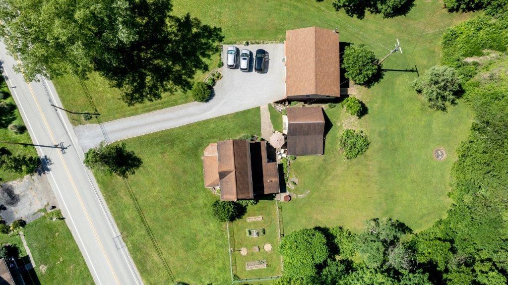 5709 Bull Creek Road Tarentum, PA 15084 - Photo 3 of 24 Gallery Image 3
