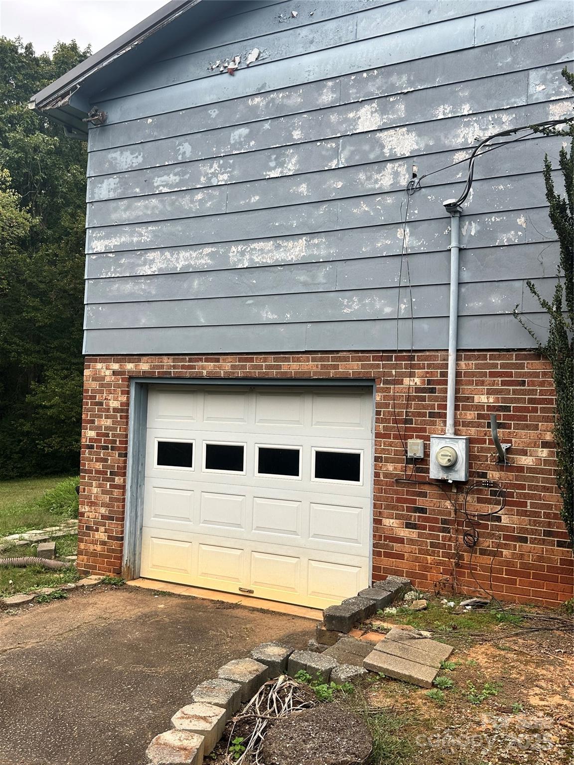 5079 Archdale Drive Conover, NC 28613 - Photo 11 of 30 a view of front door of house