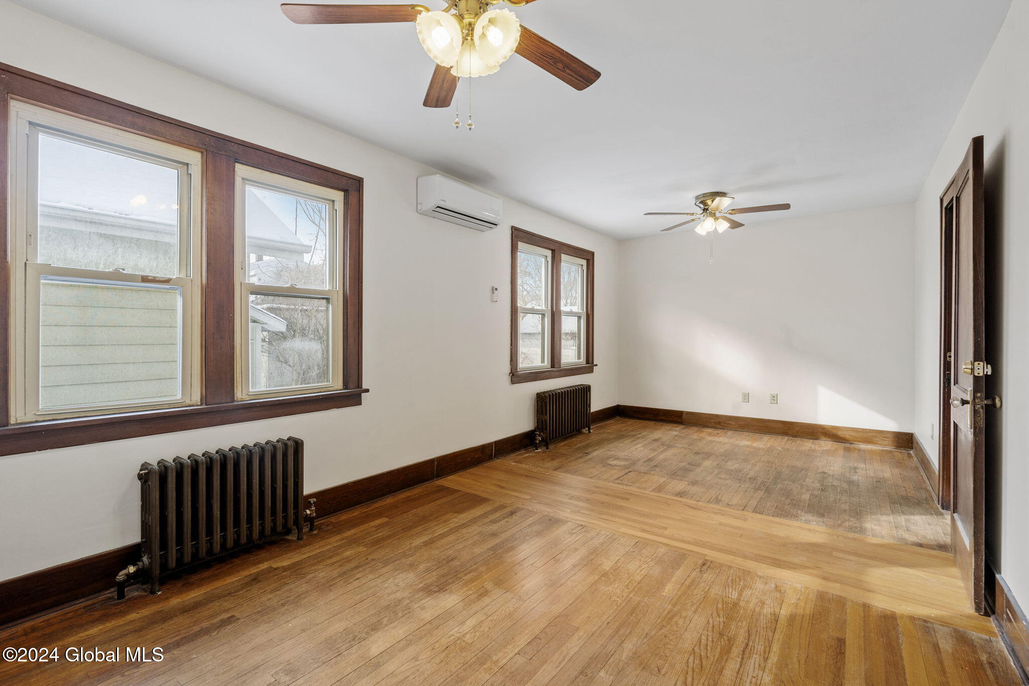 15 Osborne Road Colonie, NY 12205 - Photo 23 of 30 16-web-or-mls-15-osborne-rd