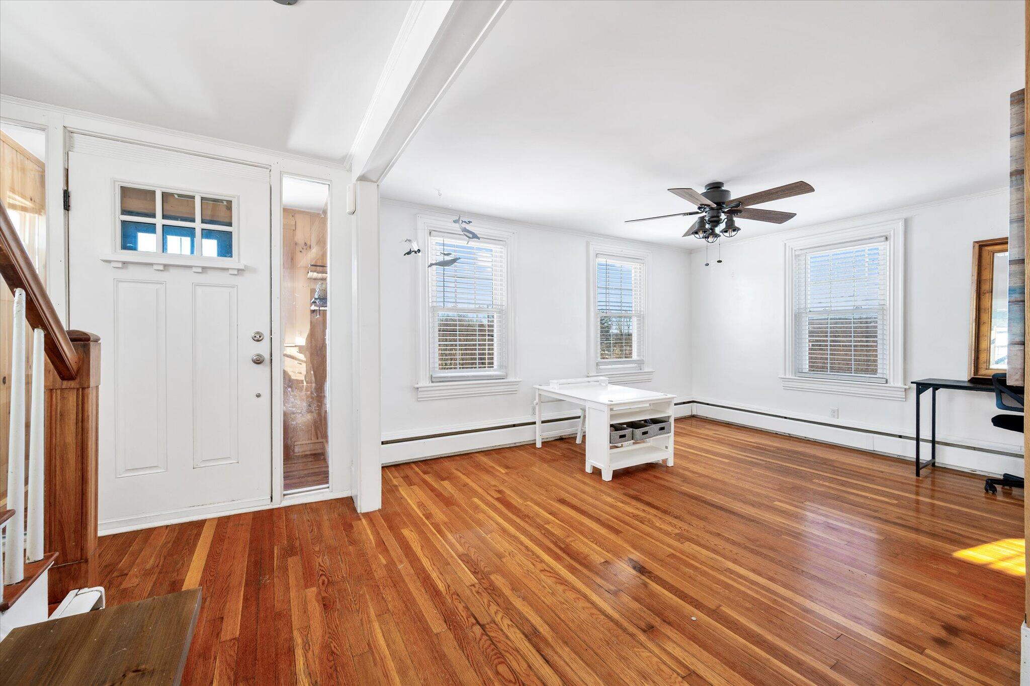 1445 Bangor Road Ellsworth, ME 04605 - Photo 28 of 51 39-Living Room