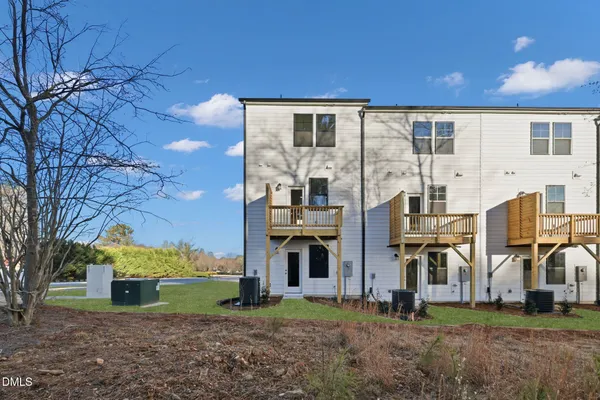 $329,990 | 3600 Elm Grv Lane, Raleigh, NC 27604