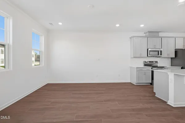 $329,990 | 3600 Elm Grv Lane, Raleigh, NC 27604