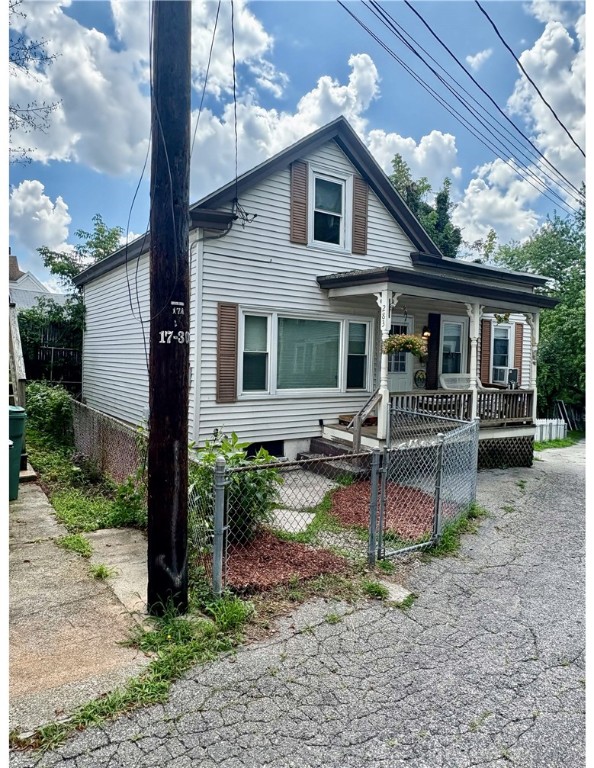 283 Front Street Woonsocket, RI 02895 - Photo 2 of 12