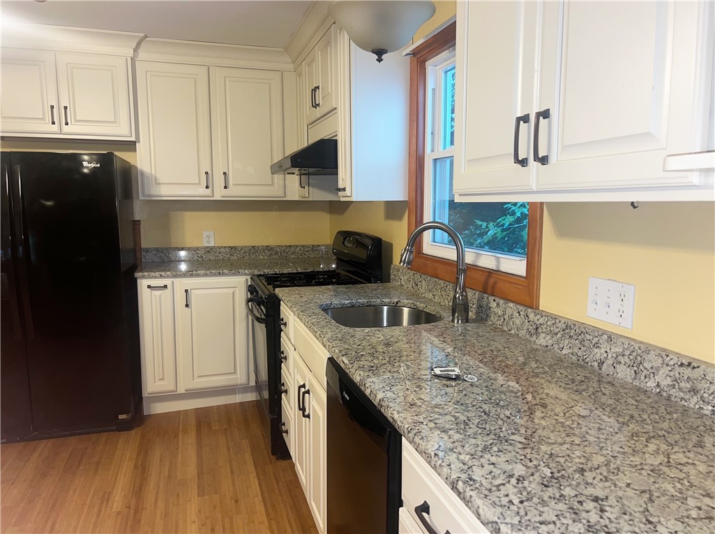283 Front Street Woonsocket, RI 02895 - Photo 3 of 12