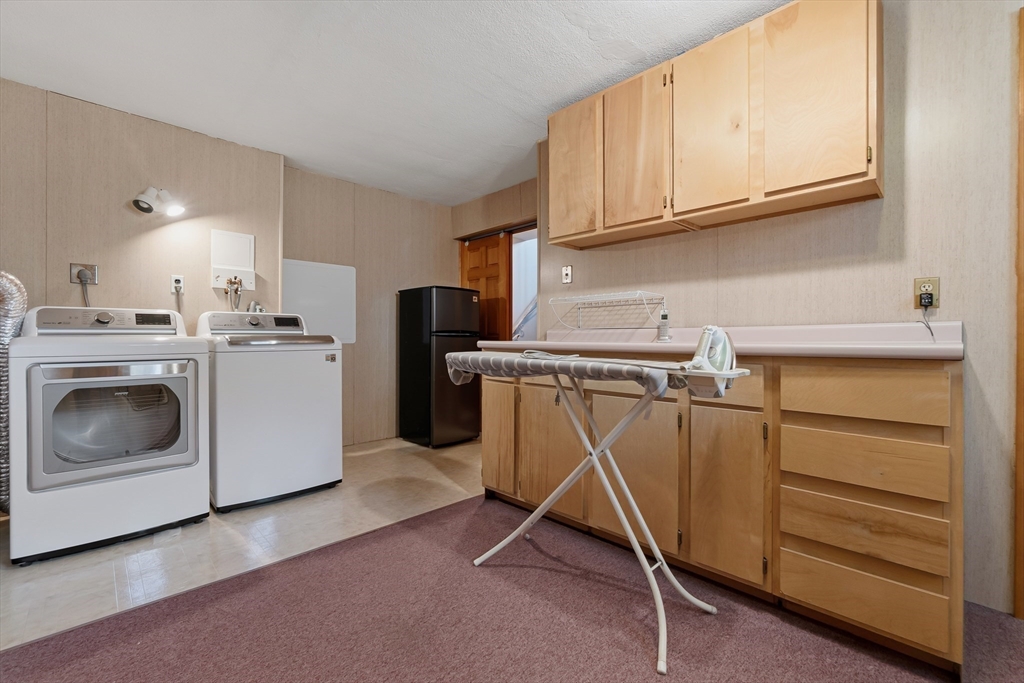 31 Charme Road Billerica, MA 01821 - Photo 35 of 42