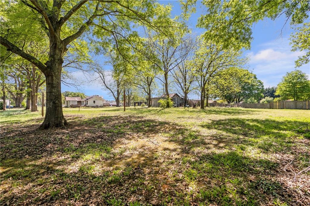 603 Webb Gin House Road Lawrenceville, GA 30045 - Photo 2 of 19