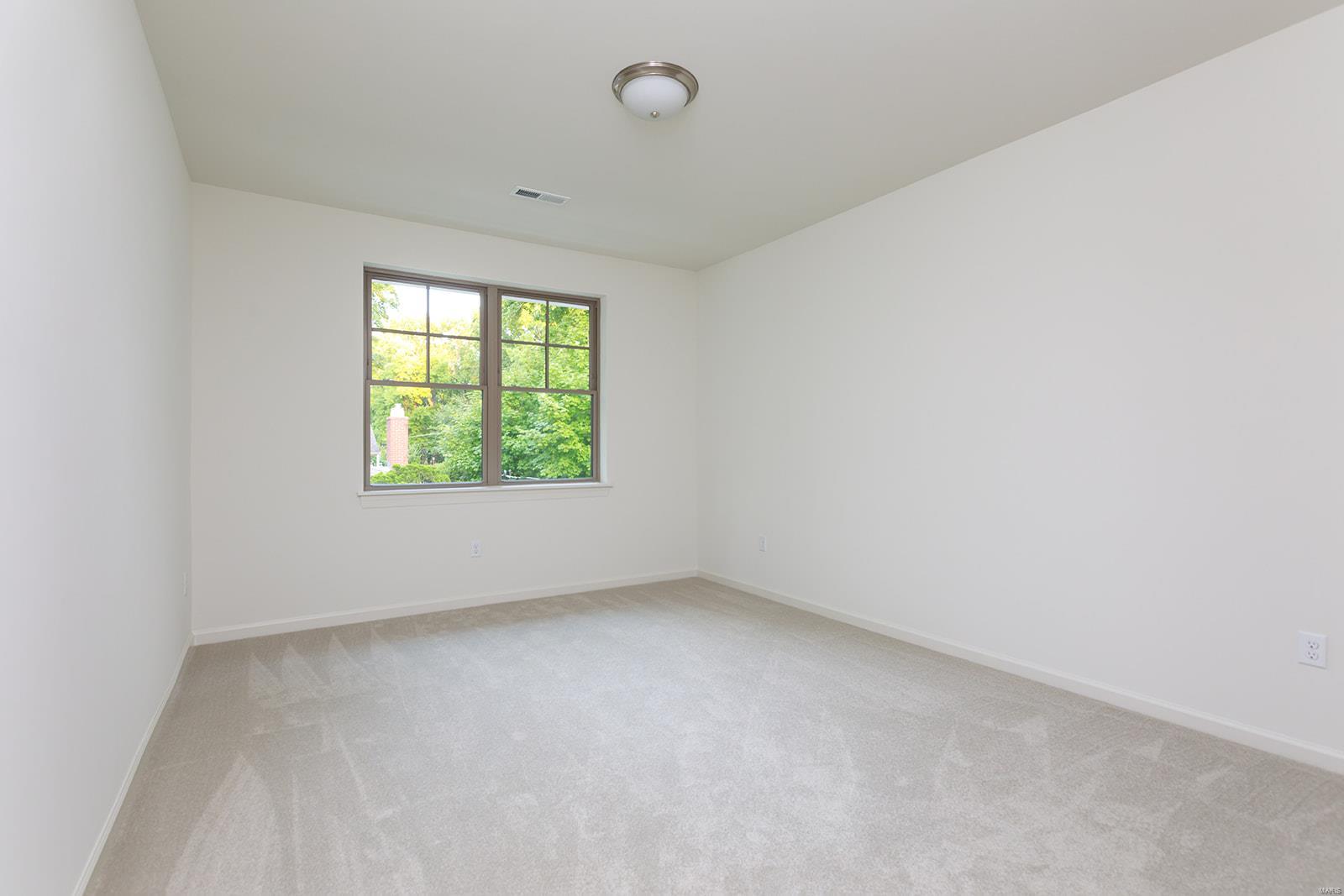 14 Ladue Ridge Road Ladue, MO 63124 - Photo 38 of 42 Gallery Image 38