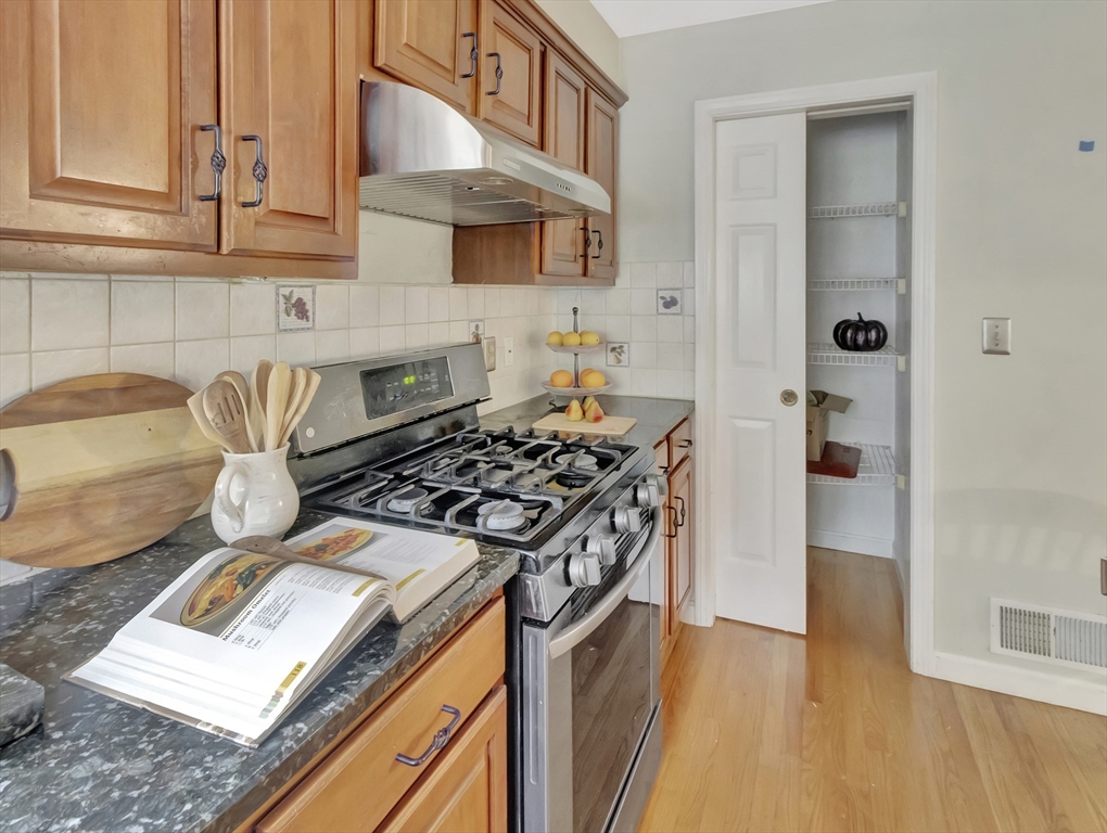 4 Stanley Road Norton, MA 02766 - Photo 13 of 39 Gallery Image 13