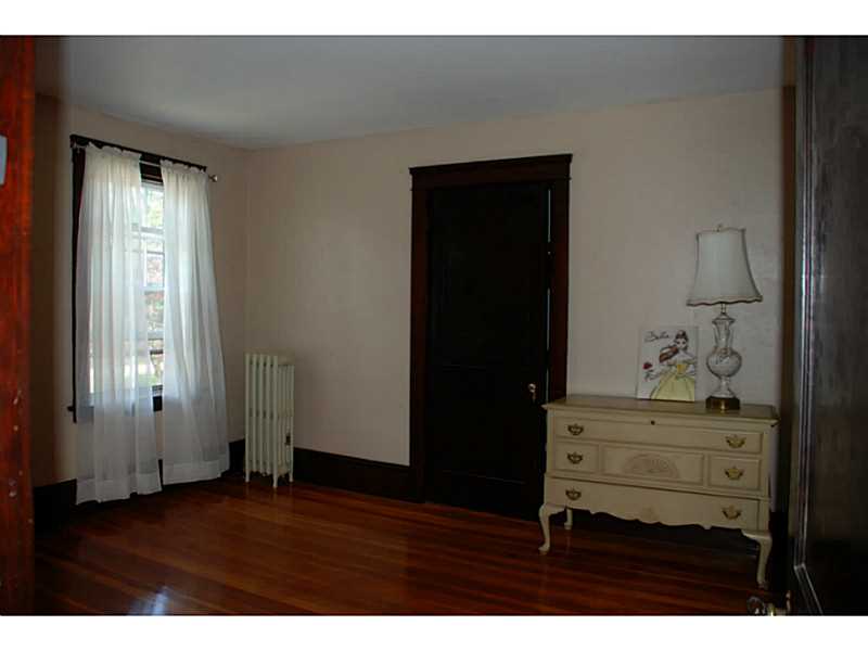 15 Marlow Road Warwick, RI 02889 - Photo 20 of 23 Bedroom.