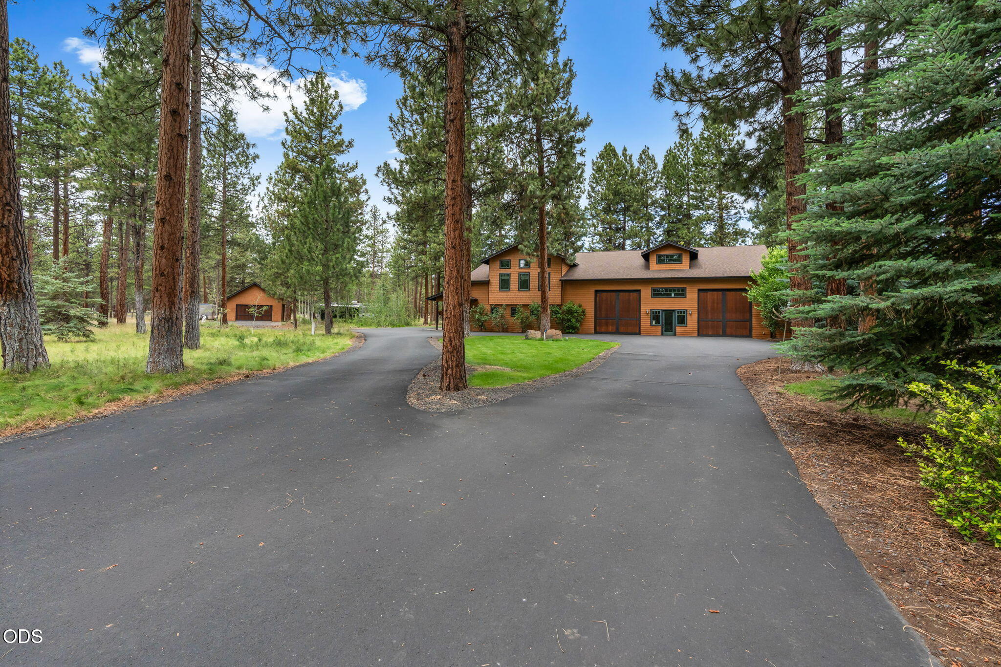 16440 Fair Mile Road Sisters, OR 97759 - Photo 8 of 69
