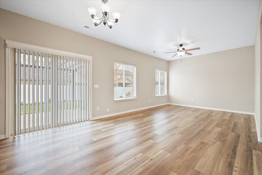 3909 West Dawn Avenue Spokane, WA 99208 - Photo 11 of 36