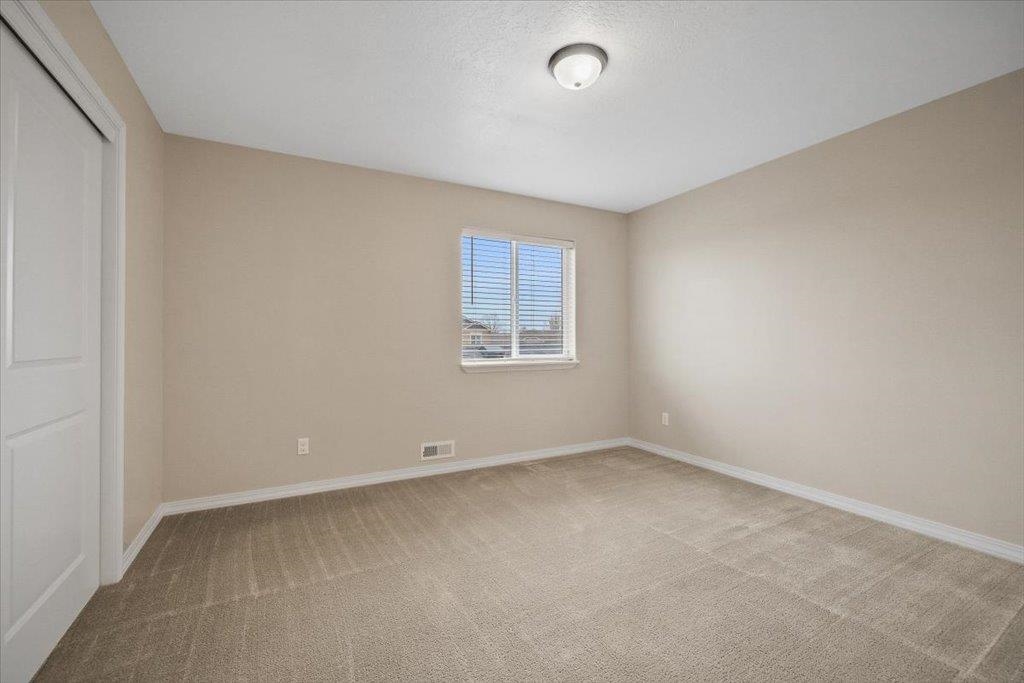 3909 West Dawn Avenue Spokane, WA 99208 - Photo 22 of 36