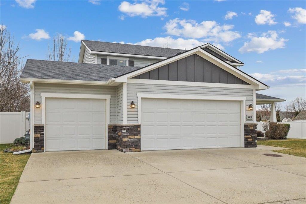 3909 West Dawn Avenue Spokane, WA 99208 - Photo 3 of 36