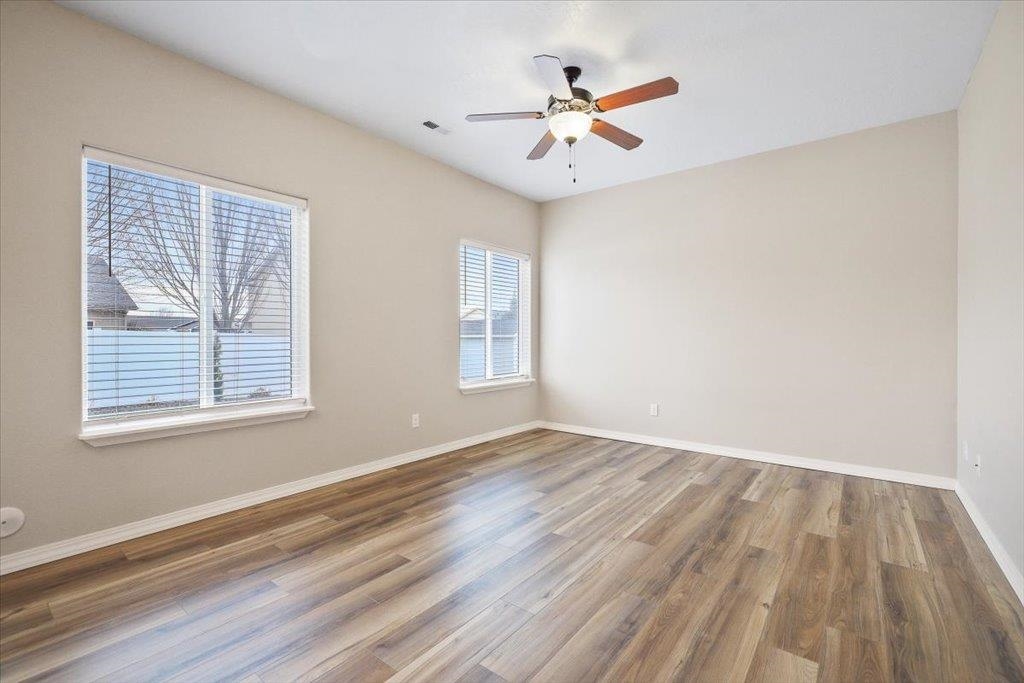 3909 West Dawn Avenue Spokane, WA 99208 - Photo 8 of 36