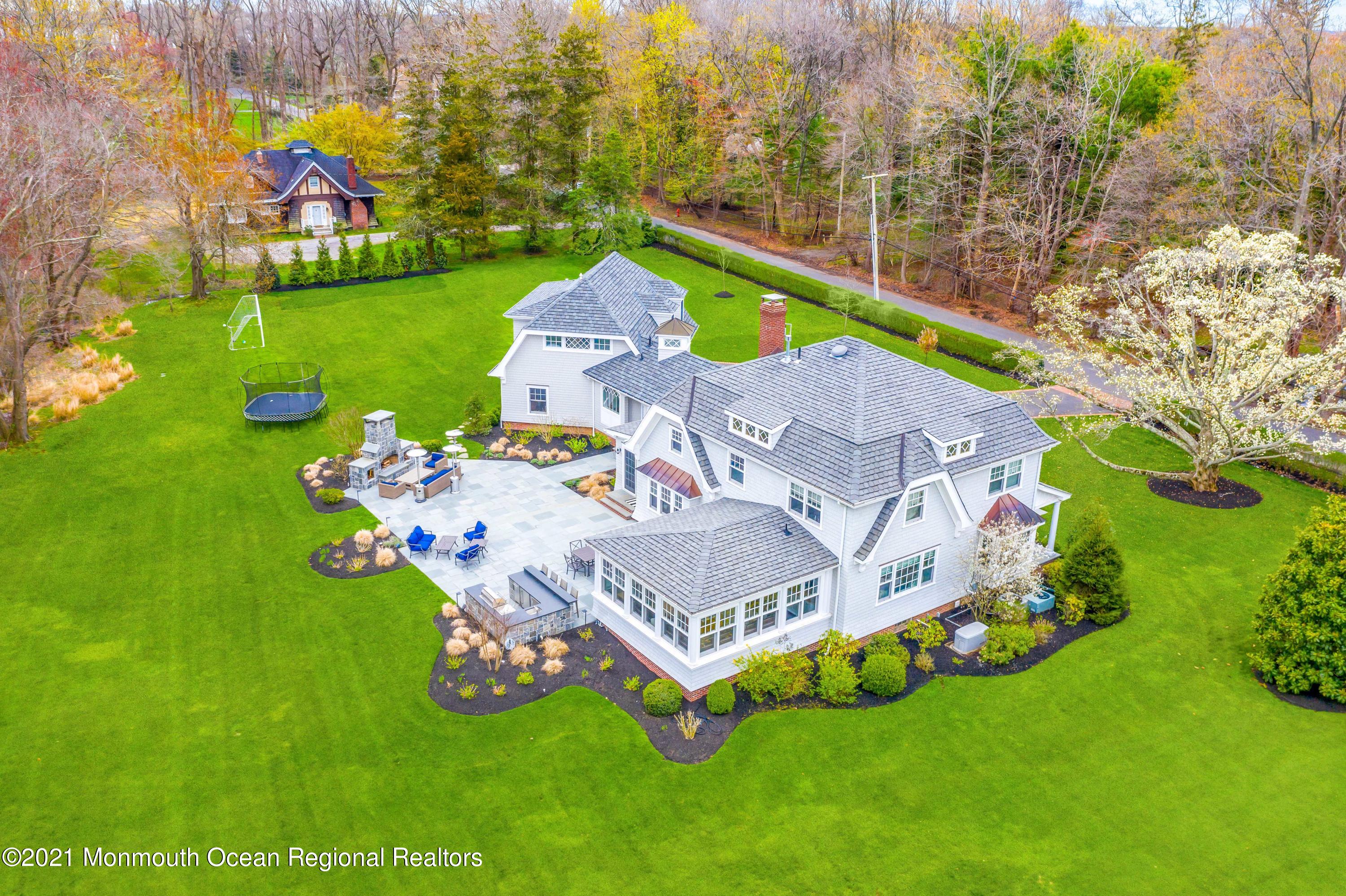 5 Osprey Lane Rumson, NJ 07760 - Photo 4 of 51 5OspreyDroneOnline-20