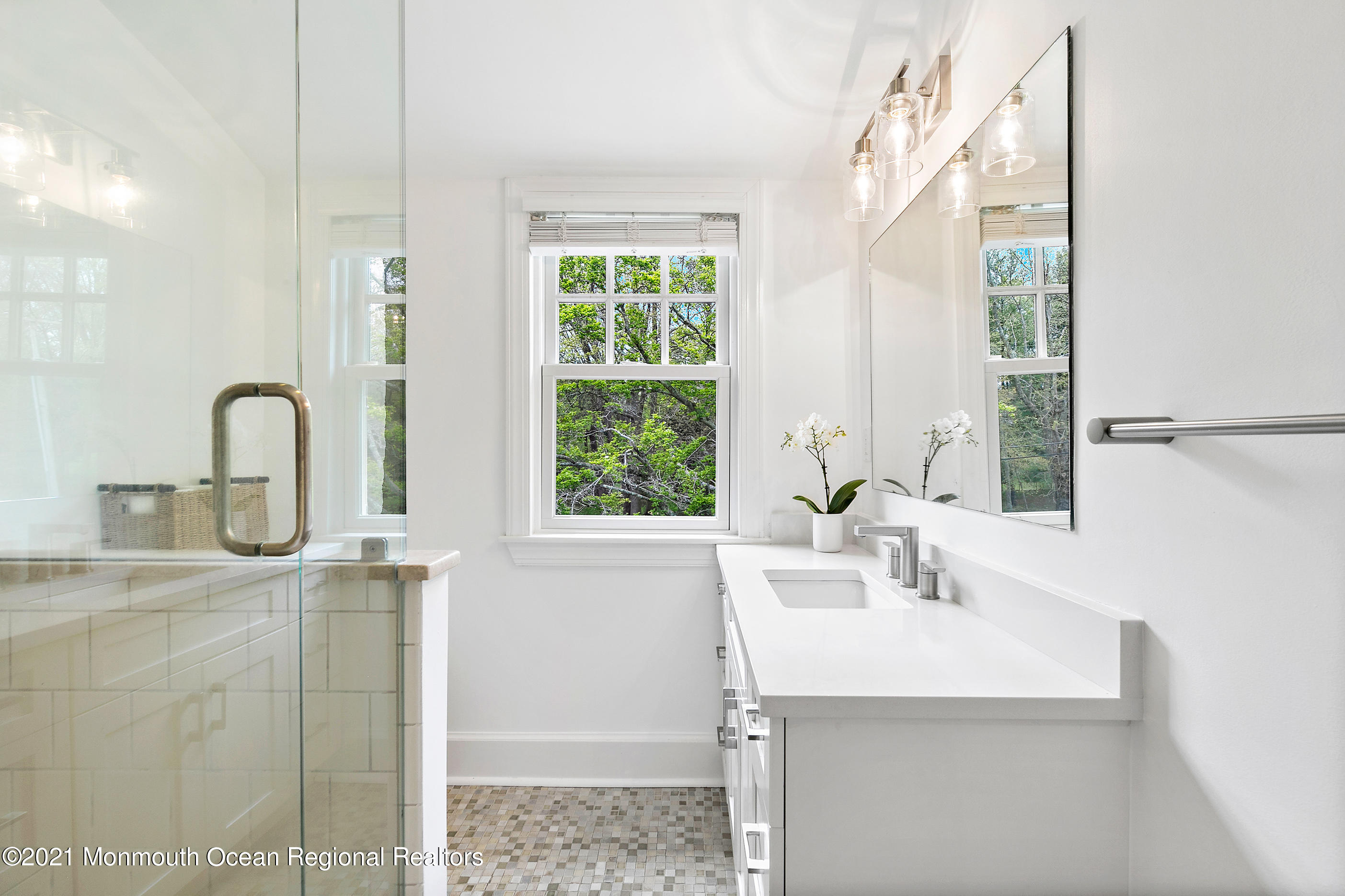 5 Osprey Lane Rumson, NJ 07760 - Photo 36 of 51 Master bath