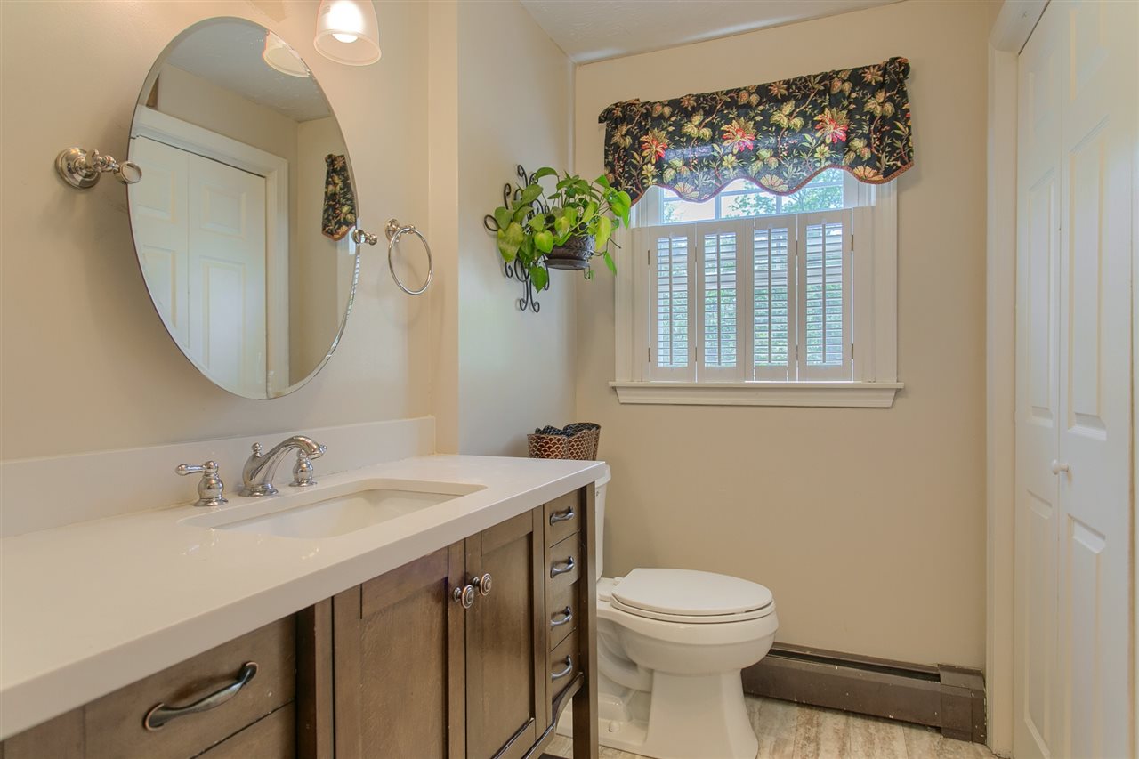 5 Spruce Street Pelham, NH 03076 - Photo 18 of 33 Gallery Image 18