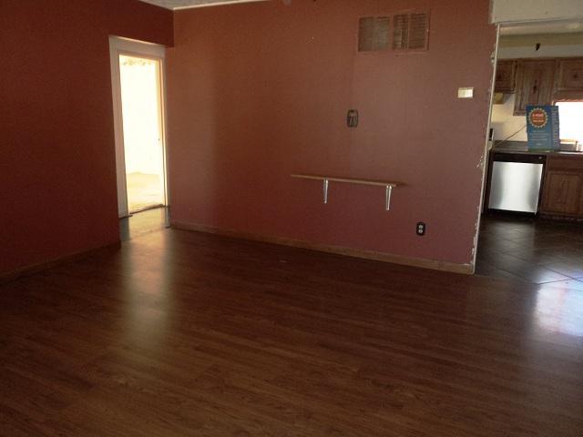 905 Bucknell Road Whitehall, OH 43213 - Photo 2 of 10