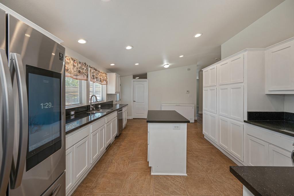 6536 14th Street Rio Linda, CA 95673 - Photo 36 of 96