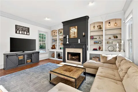 $1,395,000 | 1986 Continental Drive Northeast, Atlanta, GA 30345