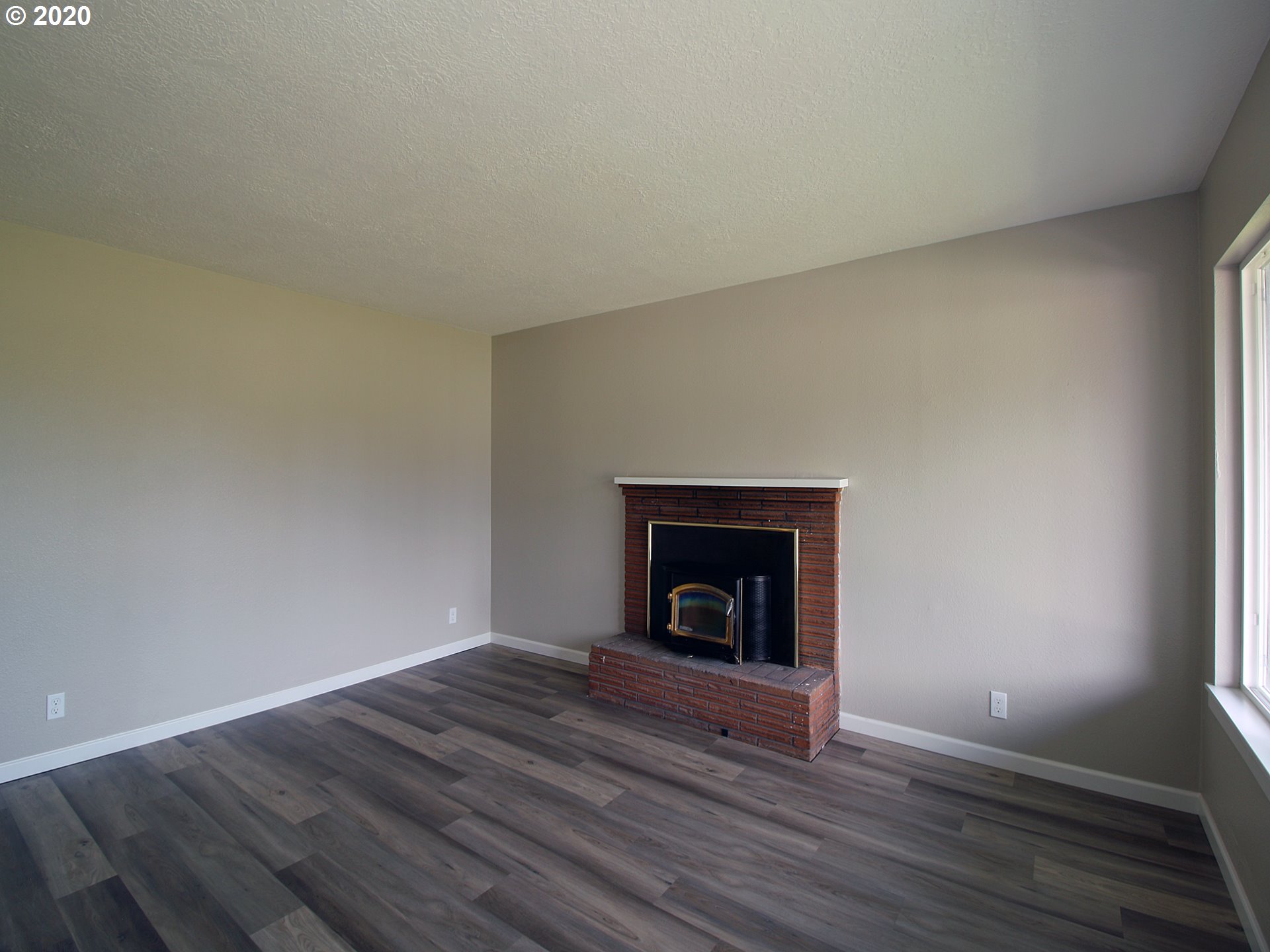 51701 Southwest Em Watts Road Scappoose, OR 97056 - Photo 11 of 24 Gallery Image 11