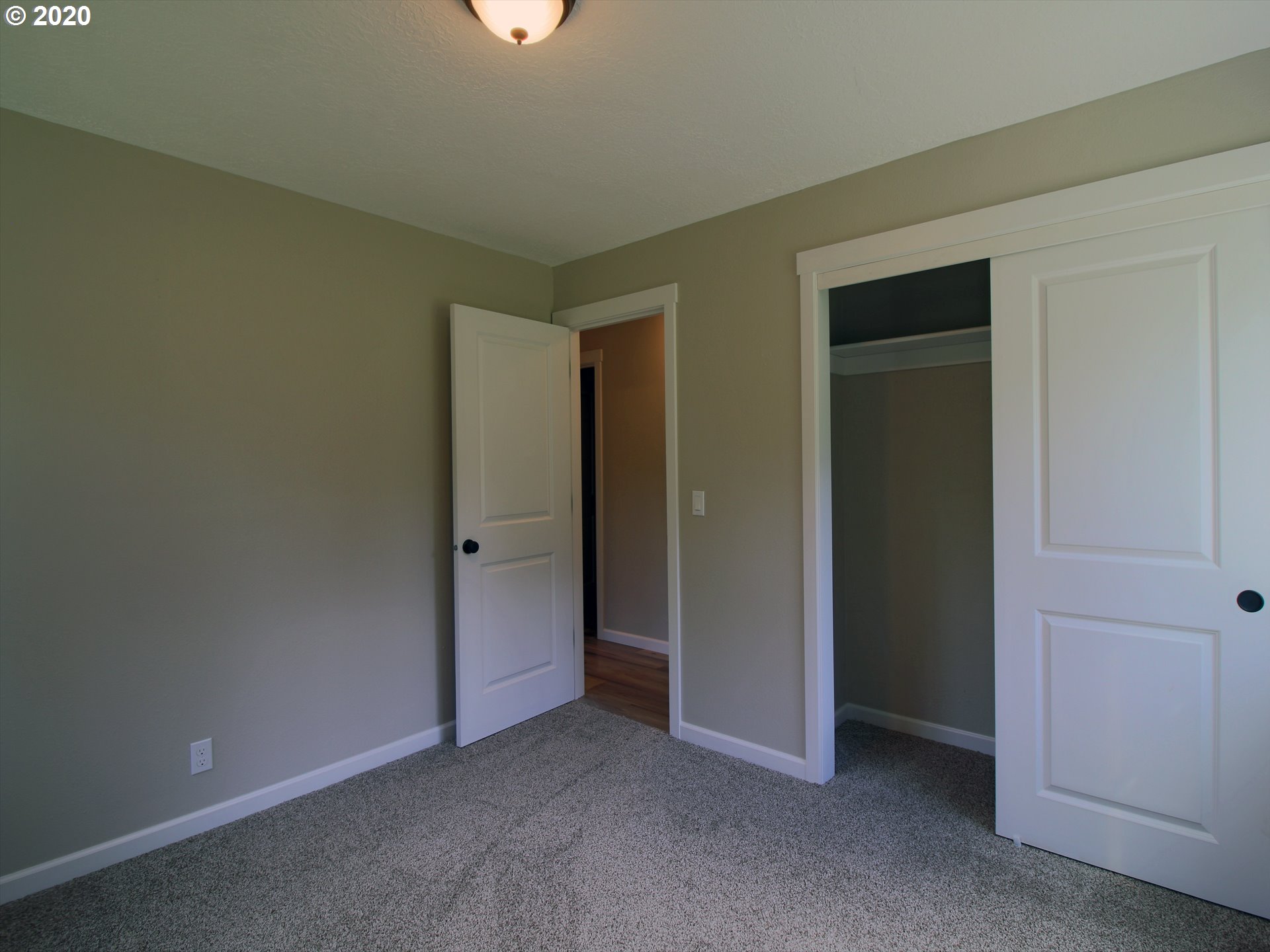 51701 Southwest Em Watts Road Scappoose, OR 97056 - Photo 17 of 24 Gallery Image 17