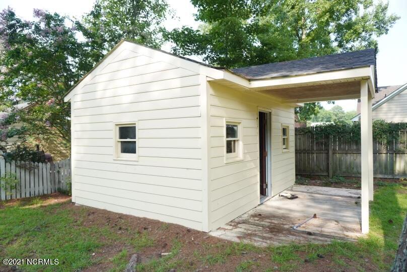 1733 Burnt Mill Road Rocky Mount, NC 27804 - Photo 3 of 15 Storage Building