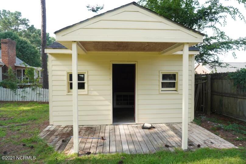 1733 Burnt Mill Road Rocky Mount, NC 27804 - Photo 4 of 15 Storage Building