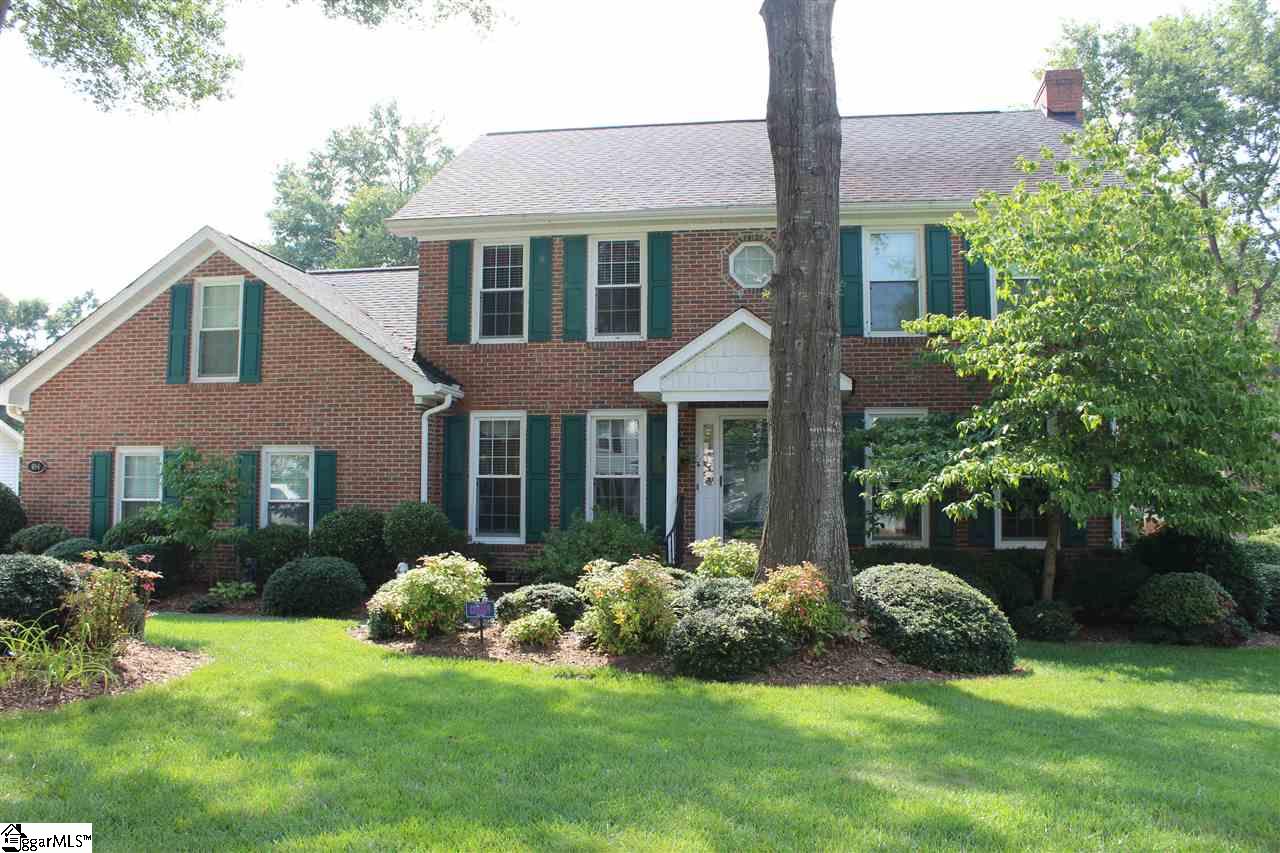 604 East Silverleaf Street Greer, SC 29650 - Photo 1 of 32 Lush Yard