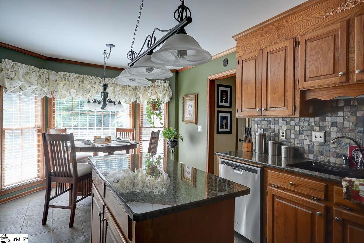 604 East Silverleaf Street Greer, SC 29650 - Photo 14 of 32 Gallery Image 14