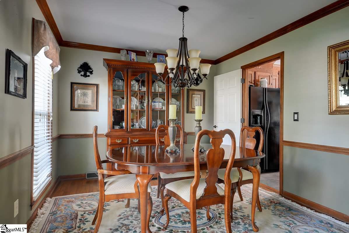 604 East Silverleaf Street Greer, SC 29650 - Photo 5 of 32 Gallery Image 5