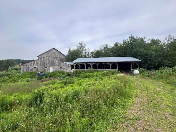 $550,000 | 834 Crescent Valley Road, Bovina, NY 13740