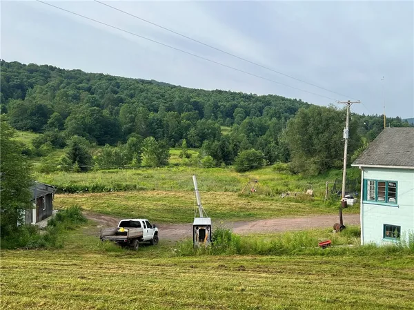$550,000 | 834 Crescent Valley Road, Bovina, NY 13740