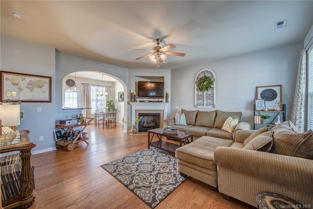 204 Falling Ridge Belmont, NC 28012 - Photo 2 of 21