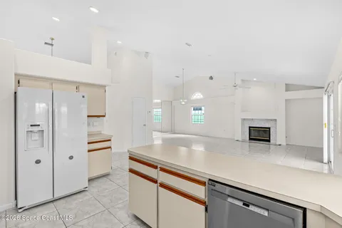 $649,000 | 107 Esther Drive, Cocoa Beach, FL 32931