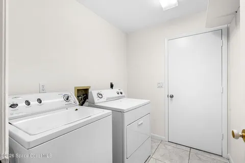 $649,000 | 107 Esther Drive, Cocoa Beach, FL 32931