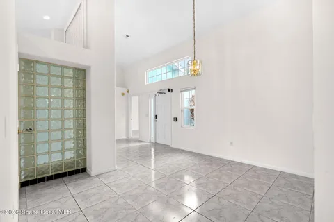 $649,000 | 107 Esther Drive, Cocoa Beach, FL 32931