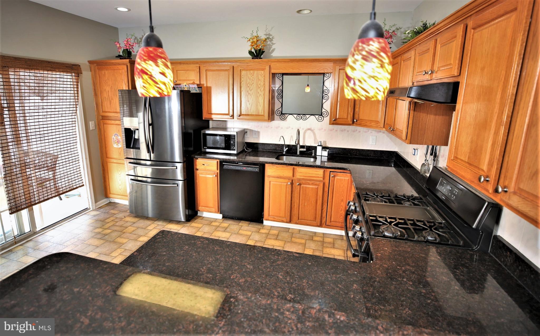 82 Windsor Pond Road Princeton Junction, NJ 08550 - Photo 19 of 50