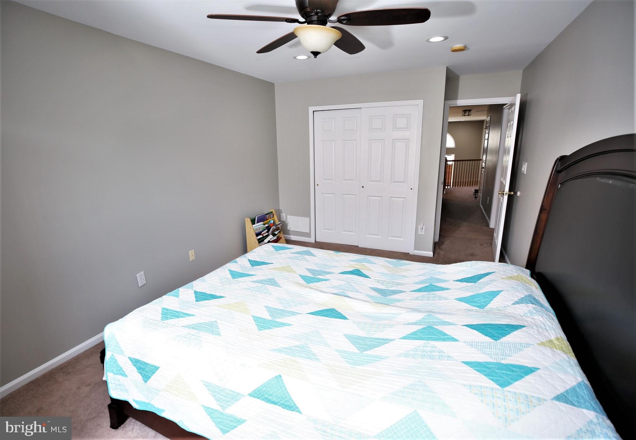 82 Windsor Pond Road Princeton Junction, NJ 08550 - Photo 38 of 50