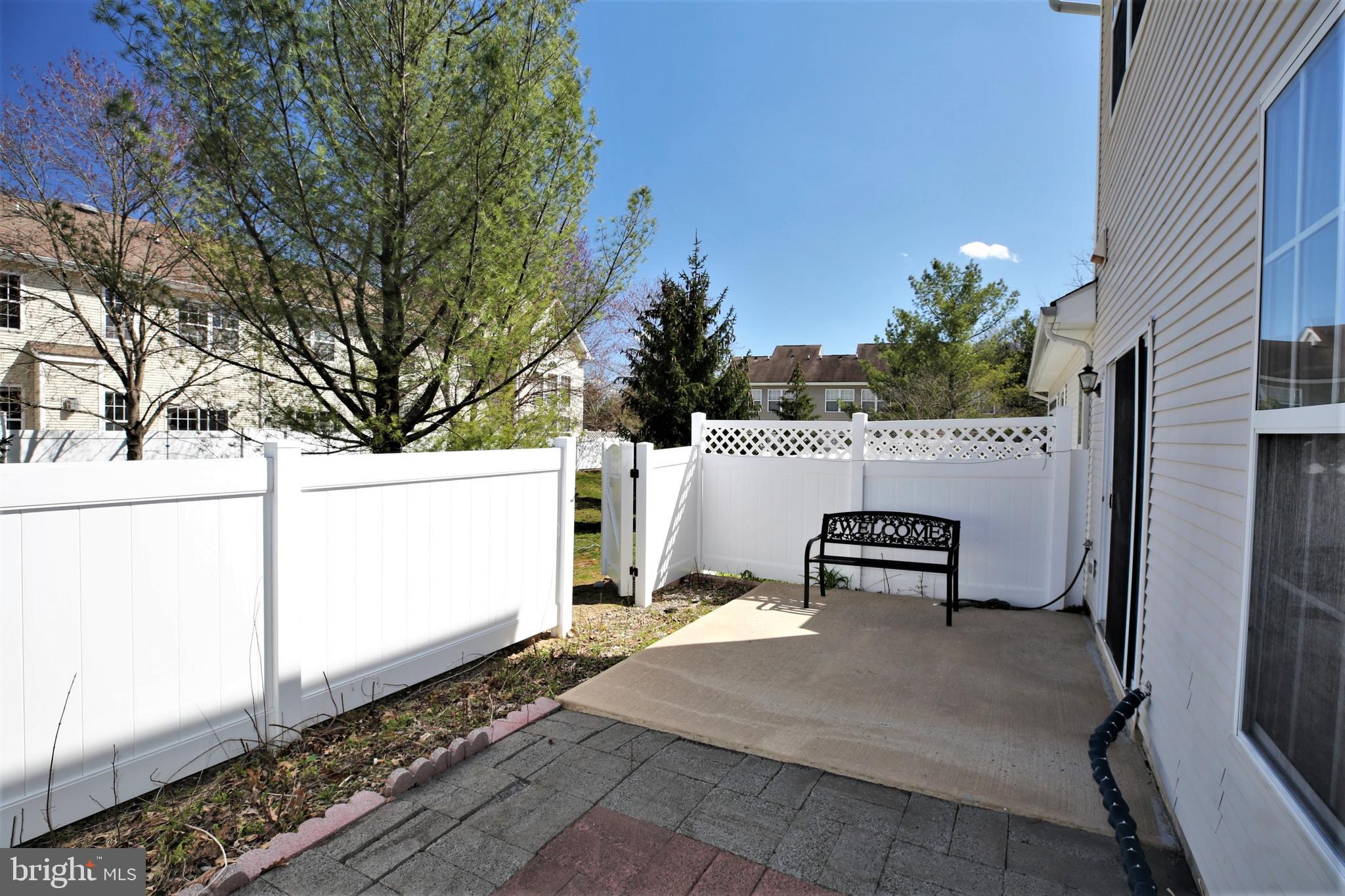 82 Windsor Pond Road Princeton Junction, NJ 08550 - Photo 5 of 50