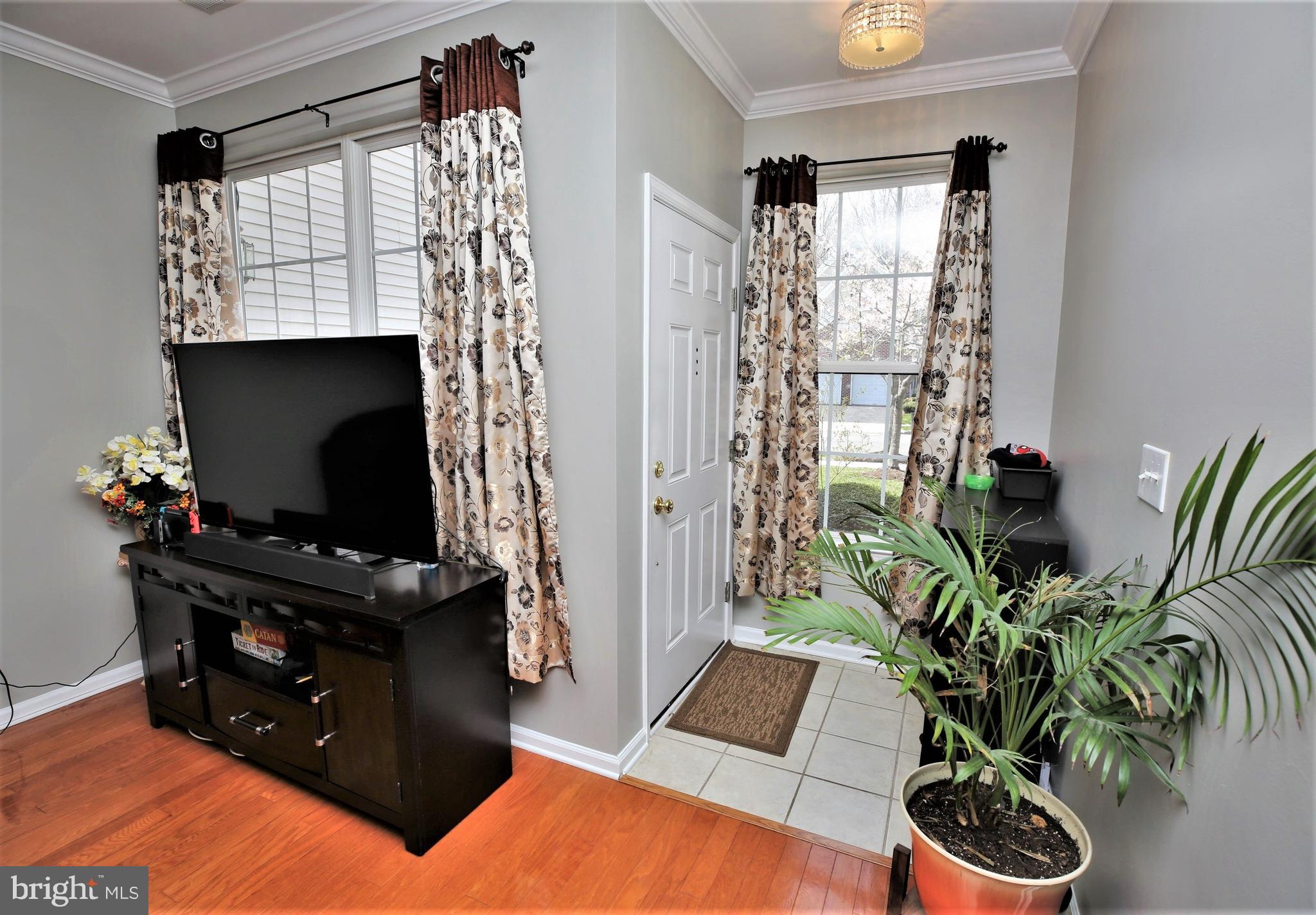 82 Windsor Pond Road Princeton Junction, NJ 08550 - Photo 6 of 50