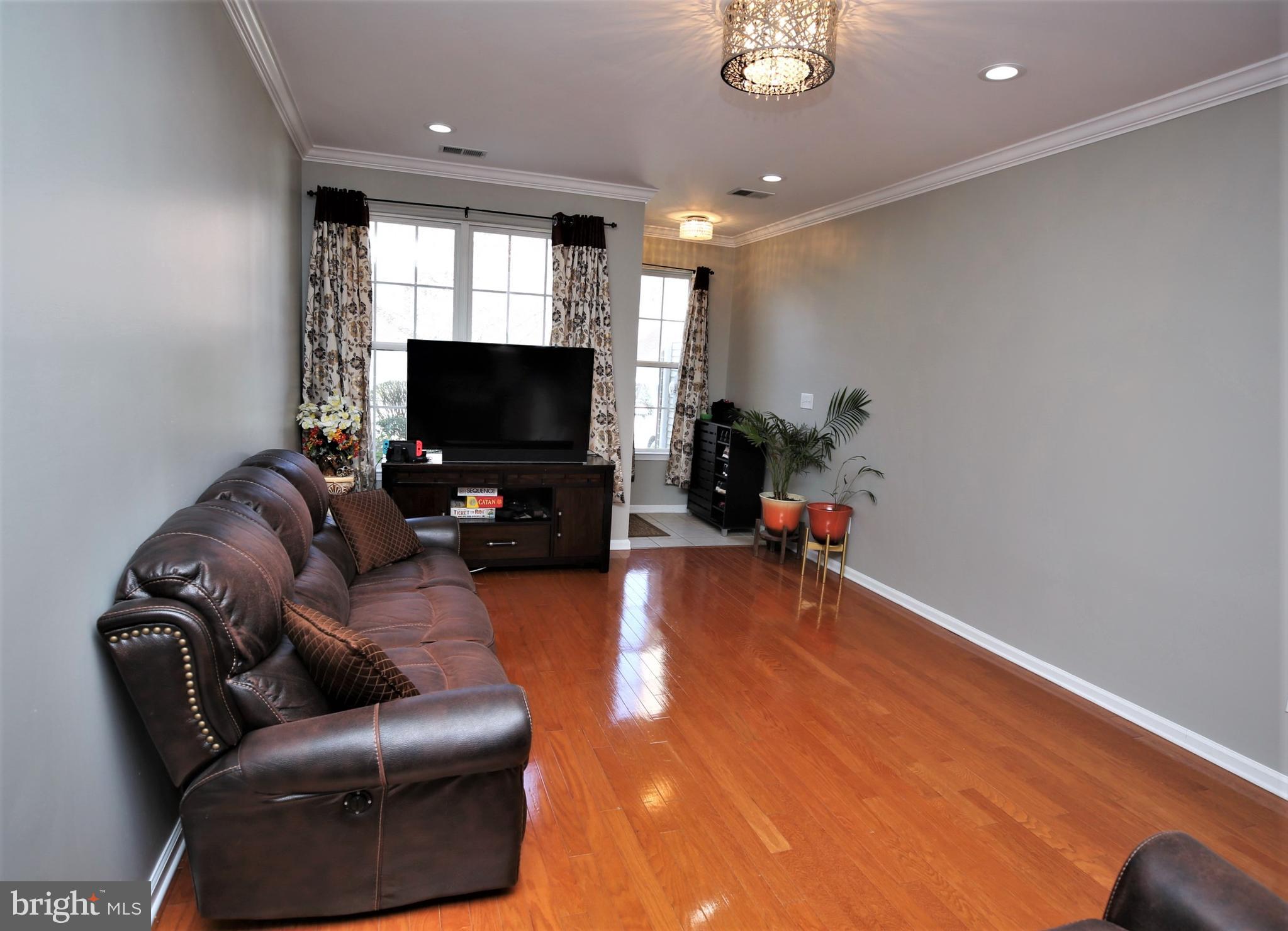 82 Windsor Pond Road Princeton Junction, NJ 08550 - Photo 8 of 50