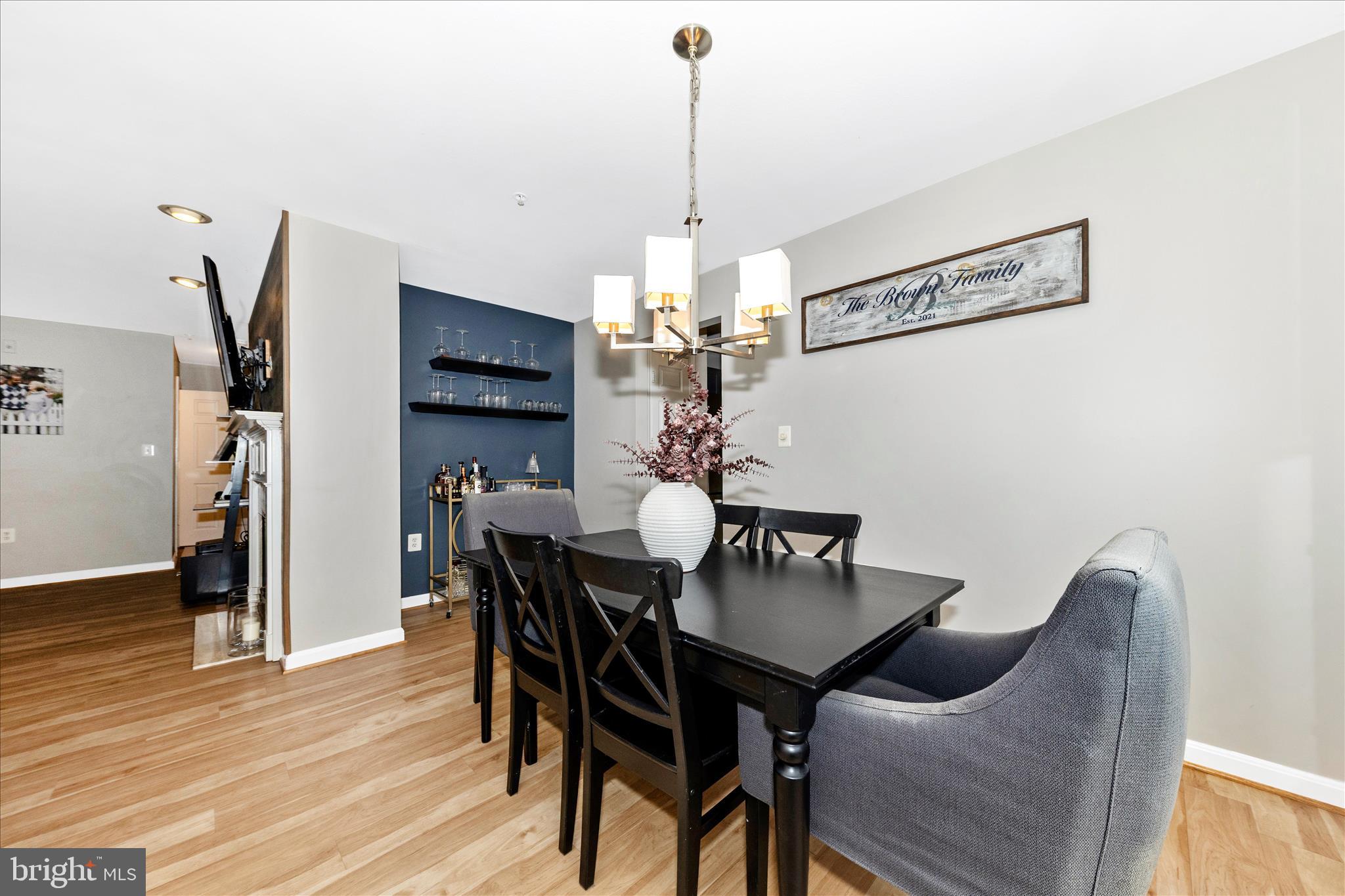 12012 Amber Ridge Circle, Unit B103 Germantown, MD 20876 - Photo 10 of 39 Dining Room