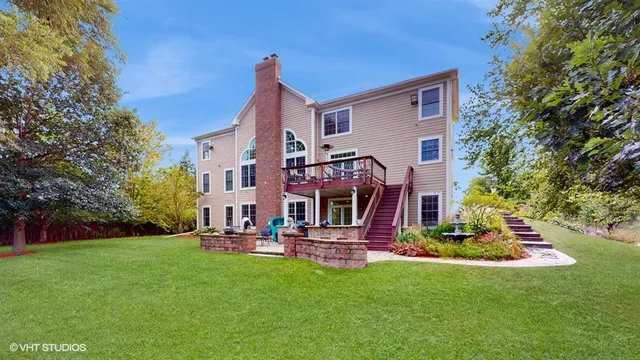 $875,000 | 7230 Bonnie Drive, Lakewood, IL 60014