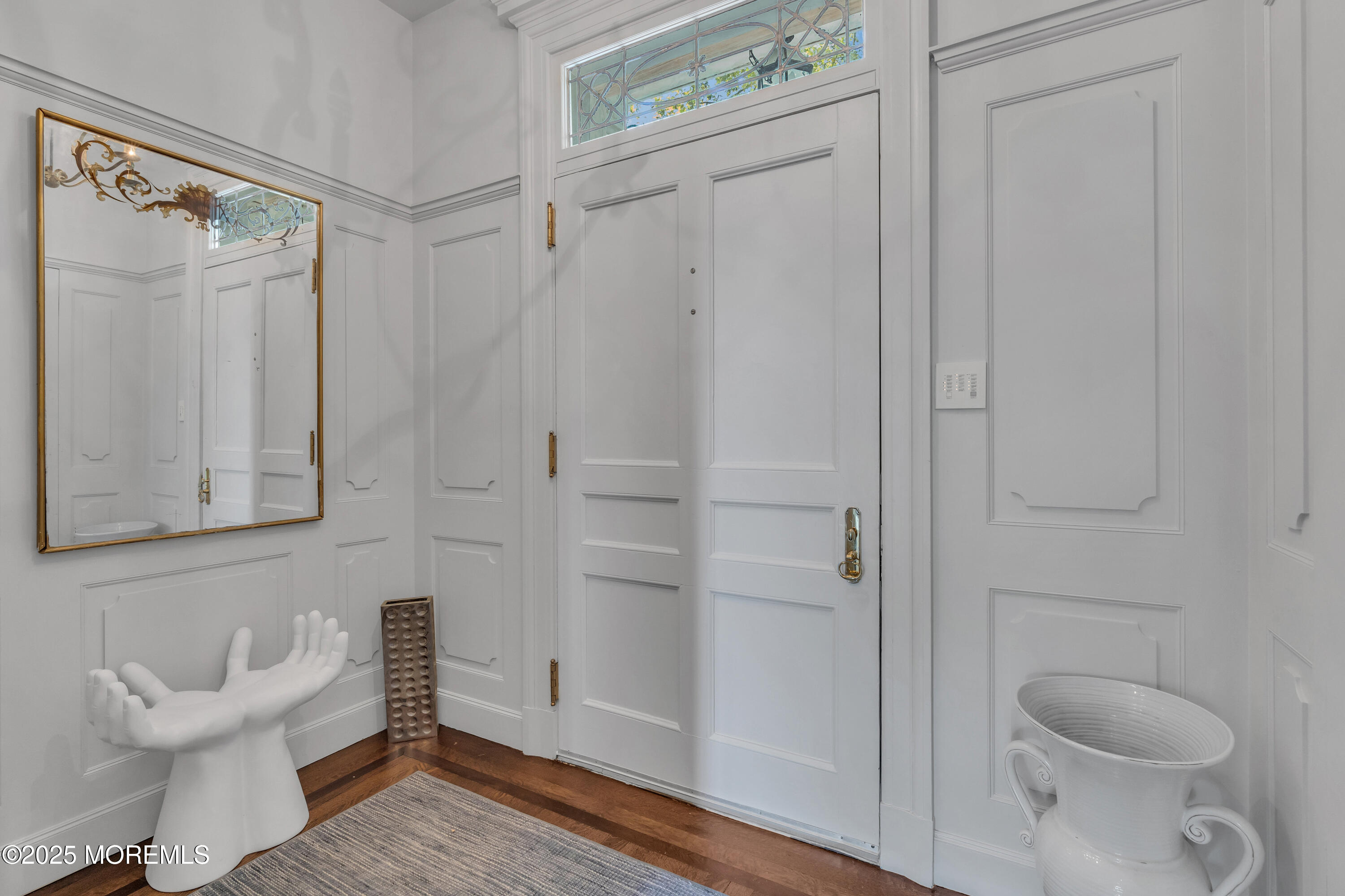 809 Navesink River Road Rumson, NJ 07760 - Photo 14 of 45 a bathroom with a shower a toilet and a sink