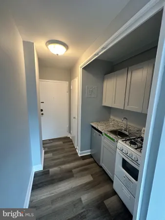 $1,700 | 1021 Arlington Boulevard, Unit 601, Arlington, VA 22209