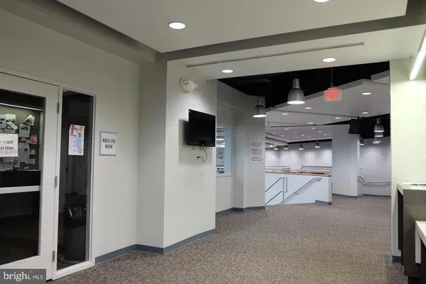 $1,700 | 1021 Arlington Boulevard, Unit 601, Arlington, VA 22209