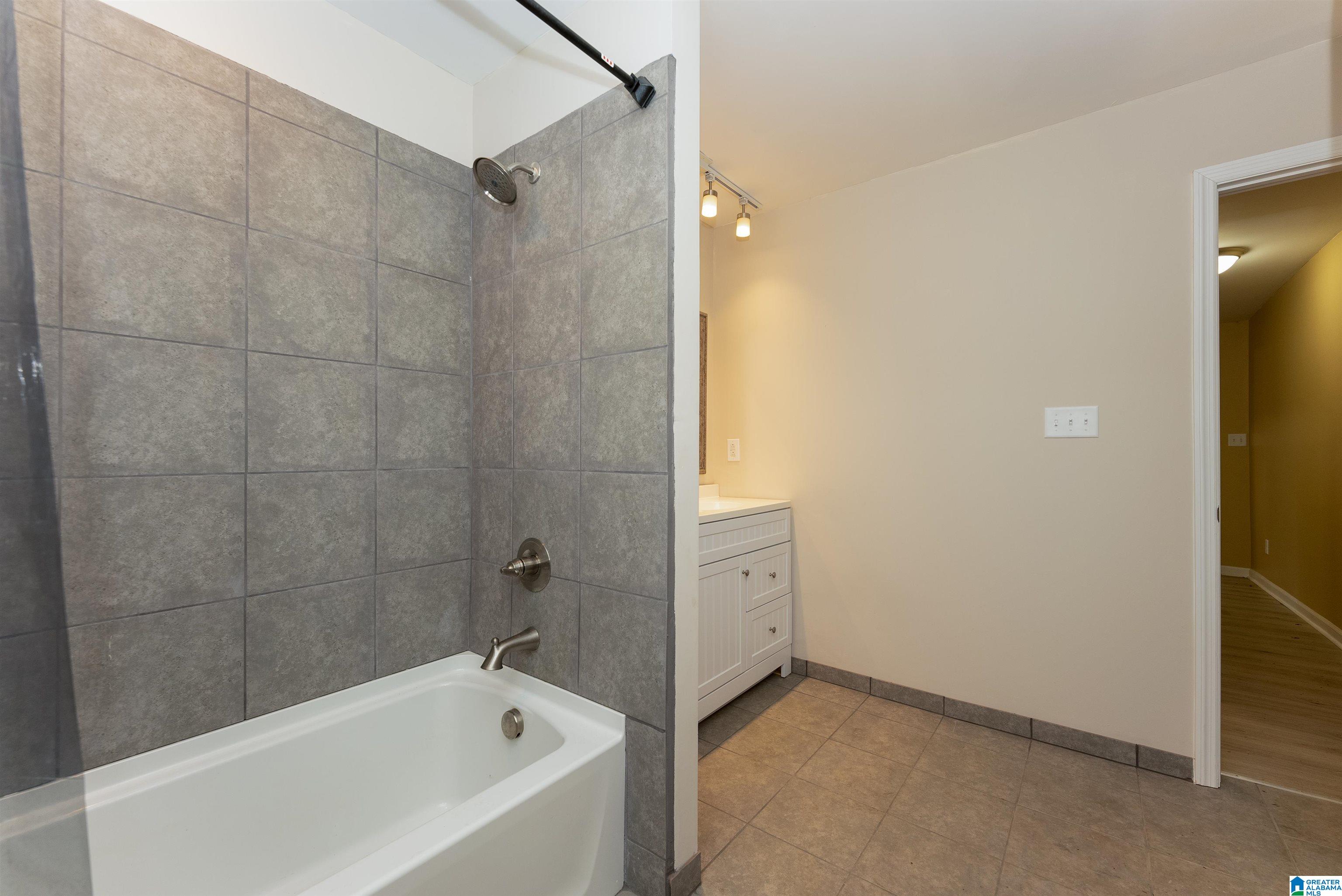 1003 Lucas Street Athens, AL 35611 - Photo 21 of 21