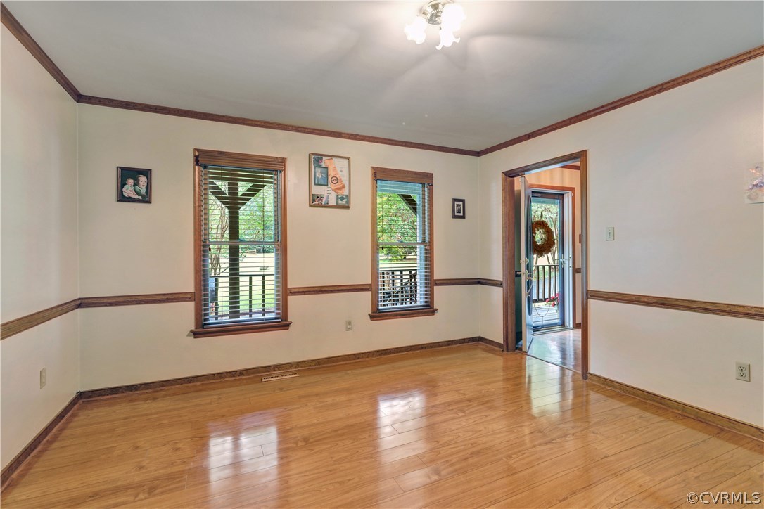 15100 Beach Road Chesterfield, VA 23838 - Photo 2 of 41 a view of an empty room and window